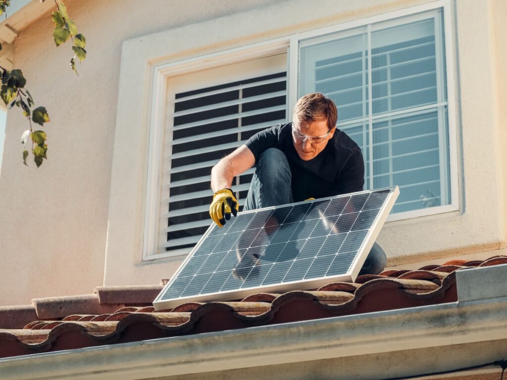 lidl solar panels uk trending​